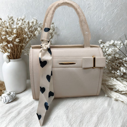 Chic White  Handbag With Heart Print Scarf